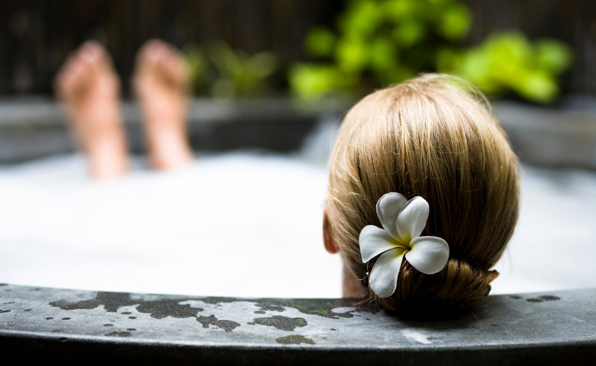 Exfoliating, Sea Salt, Hawaiian Sea Minerals, Therapeutic, Relaxing, Stress reducing, Replenishing, Vegan, Softening, Moisturizing,  rejuvenating, self care